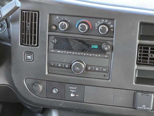 2025 Chevrolet Express 3500 RWD 3500 Regular Wheelbase WT