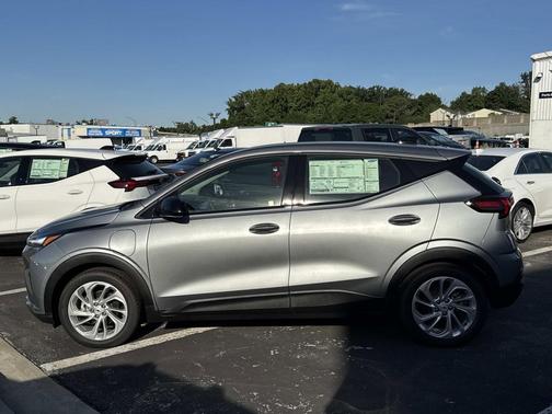 Sterling Gray Metallic 2027 Chevrolet Bolt LT FWD