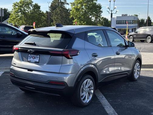 Sterling Gray Metallic 2027 Chevrolet Bolt LT FWD