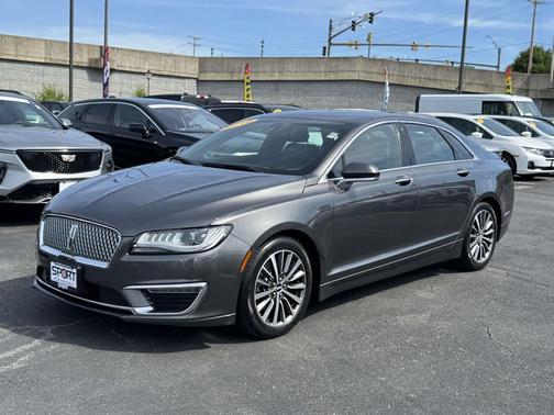 Magnetic Gray Metallic 2019 Lincoln MKZ Reserve I