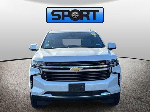 Iridescent Pearl Tricoat 2022 Chevrolet Tahoe LT