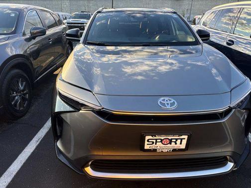 2024 Toyota bZ4X Limited
