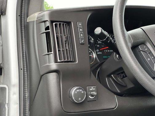 2022 Chevrolet Express 2500 RWD 2500 Regular Wheelbase WT