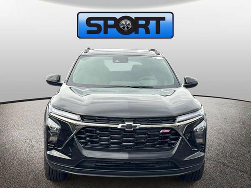 Mosaic Black Metallic 2026 Chevrolet Trax FWD 2RS
