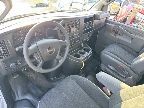 2024 GMC Savana 2500 Work Van