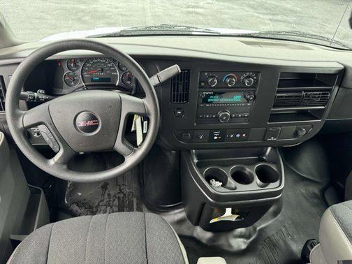 2023 GMC Savana 2500 Work Van