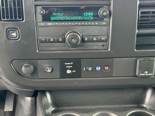 2023 GMC Savana 2500 Work Van