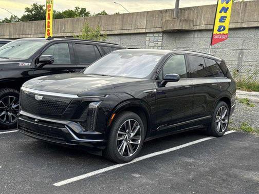 Stellar Black Metallic 2026 Cadillac VISTIQ Sport