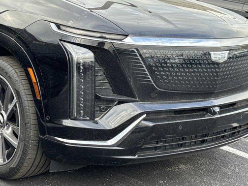 Stellar Black Metallic 2026 Cadillac VISTIQ Sport