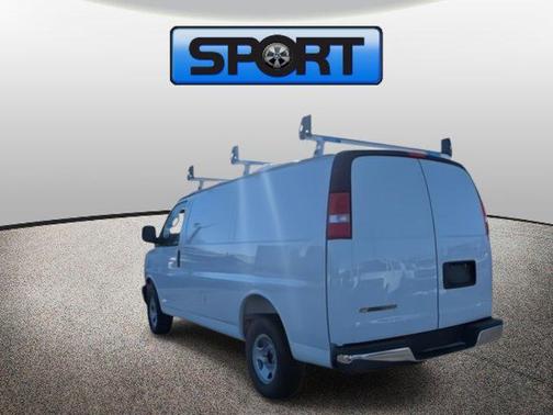 2025 Chevrolet Express 2500 RWD 2500 Regular Wheelbase WT