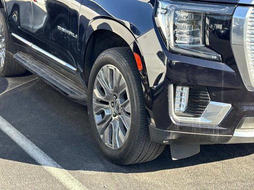 Midnight Blue Metallic 2022 GMC Yukon Denali