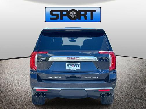 Midnight Blue Metallic 2022 GMC Yukon Denali