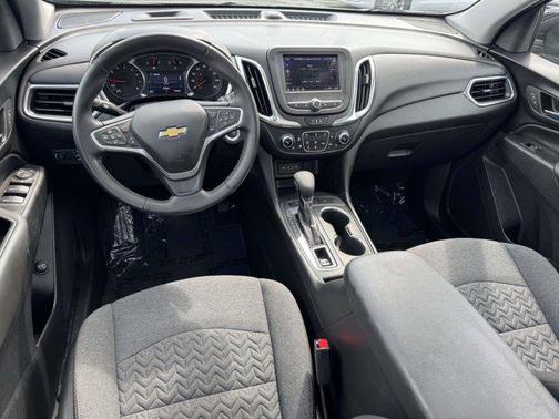 Mosaic Black Metallic 2022 Chevrolet Equinox 1LT