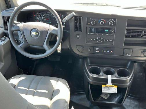 2025 Chevrolet Express 2500 RWD 2500 Regular Wheelbase WT