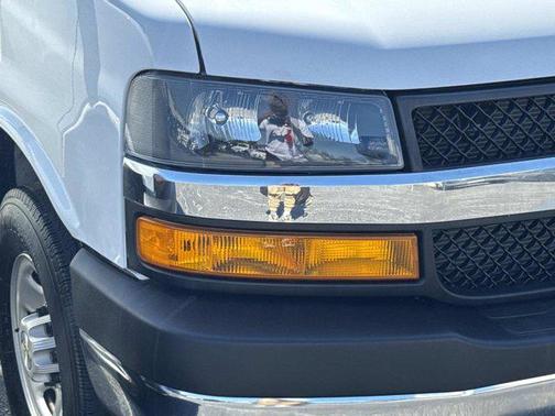 2023 Chevrolet Express 2500 RWD 2500 Regular Wheelbase WT