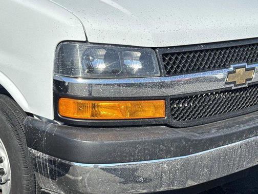2024 Chevrolet Express 2500 RWD 2500 Regular Wheelbase WT