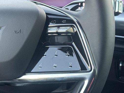 2026 Cadillac Escalade IQL Luxury