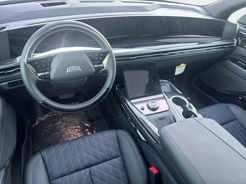 2026 Cadillac Escalade IQL Luxury