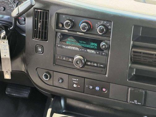 2021 GMC Savana 2500 Work Van