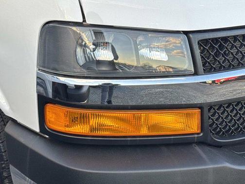 2023 Chevrolet Express 2500 RWD 2500 Regular Wheelbase WT