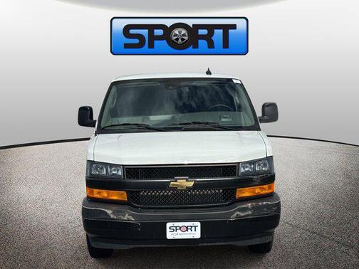 Summit White 2025 Chevrolet Express 3500 RWD 3500 Extended Wheelbase WT