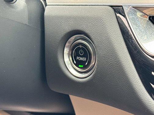 2025 Cadillac LYRIQ Luxury