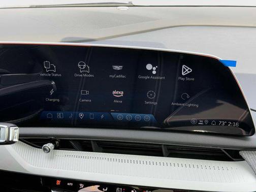 2025 Cadillac OPTIQ AWD 4dr Luxury w/1SC