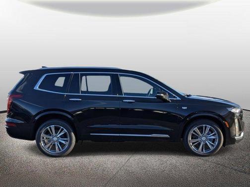 2025 Cadillac XT6 Premium Luxury AWD