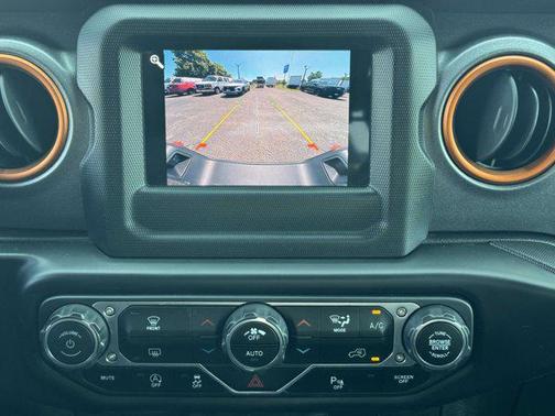 2021 Jeep Gladiator Mojave 4X4