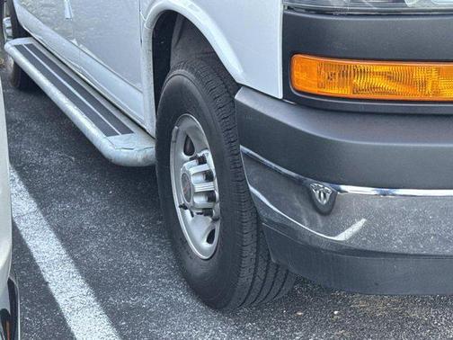 2024 GMC Savana 2500 Work Van