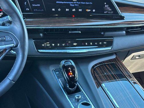 2024 Cadillac Escalade Premium Luxury