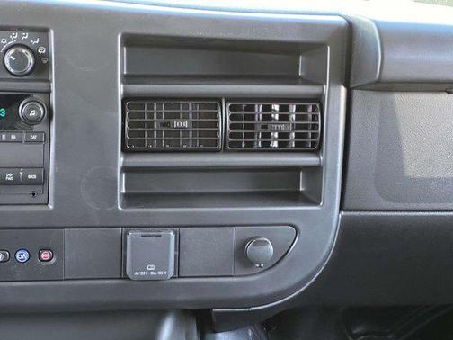 2025 Chevrolet Express 2500 RWD 2500 Extended Wheelbase WT