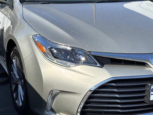 2016 Toyota Avalon Hybrid Limited