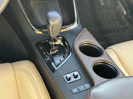 2016 Toyota Avalon Hybrid Limited