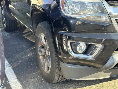 Black 2015 Chevrolet Colorado LT