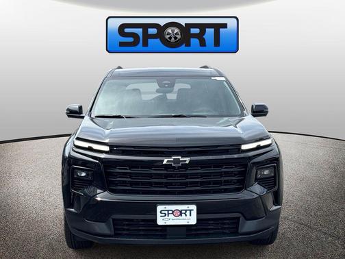 Mosaic Black Metallic 2026 Chevrolet Traverse LT