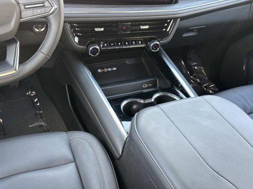 2025 Chevrolet Tahoe 4WD Z71