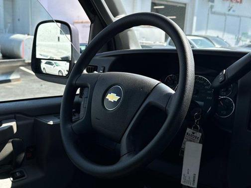 2025 Chevrolet Express 3500 RWD 3500 Extended Wheelbase WT