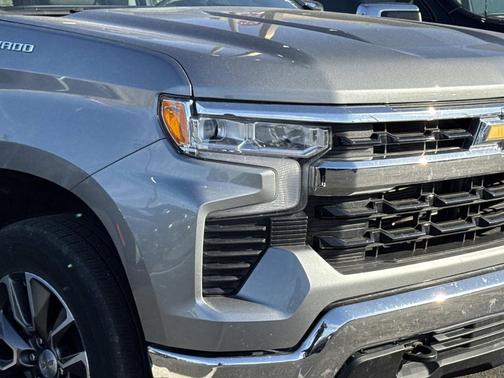 Sterling Gray Metallic 2023 Chevrolet Silverado 1500 LT