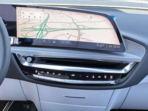 2025 Cadillac LYRIQ Luxury w/1SD