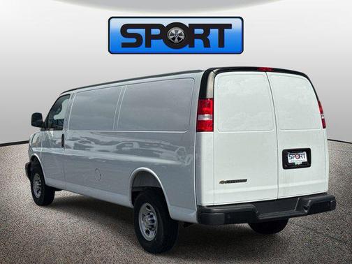 Summit White 2025 Chevrolet Express 3500 RWD 3500 Extended Wheelbase WT