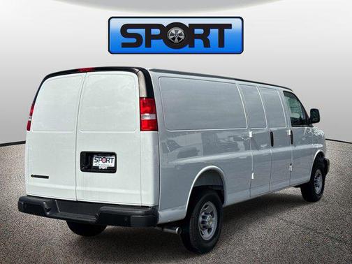 Summit White 2025 Chevrolet Express 3500 RWD 3500 Extended Wheelbase WT