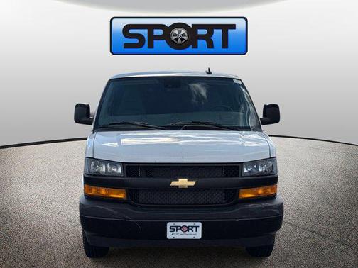 Summit White 2025 Chevrolet Express 3500 RWD 3500 Extended Wheelbase WT