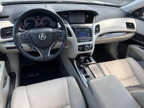 2017 Acura RLX Advance Package