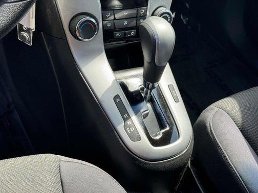 2015 Chevrolet Cruze 1LT