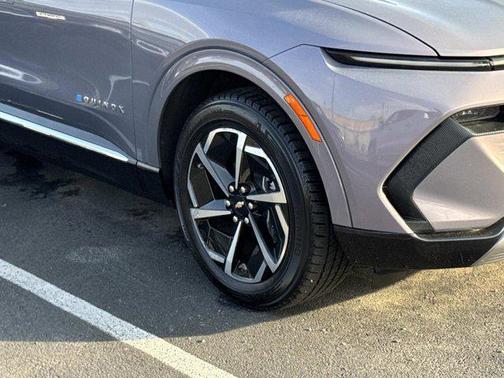 Galaxy Gray Metallic 2025 Chevrolet Equinox EV LT