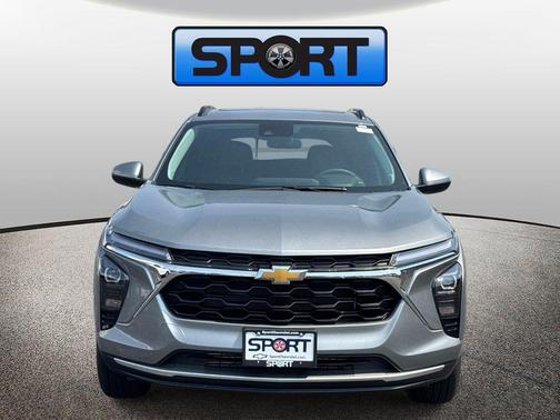 Sterling Gray Metallic 2026 Chevrolet Trax LT