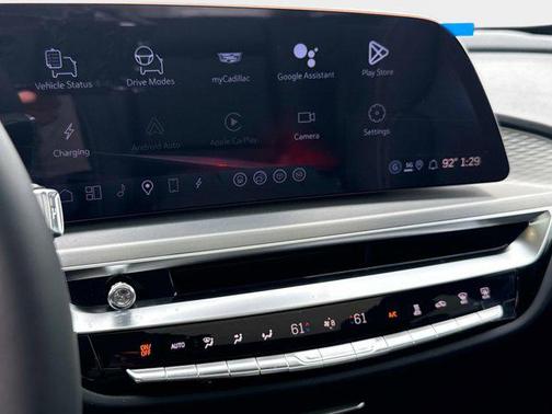 2026 Cadillac LYRIQ V