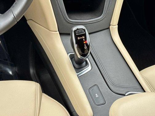 2017 Cadillac XT5 Base