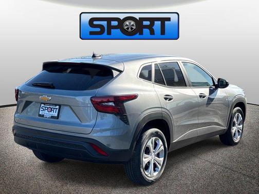 GZB STERLING GRAY METALLIC 2026 Chevrolet Trax LS